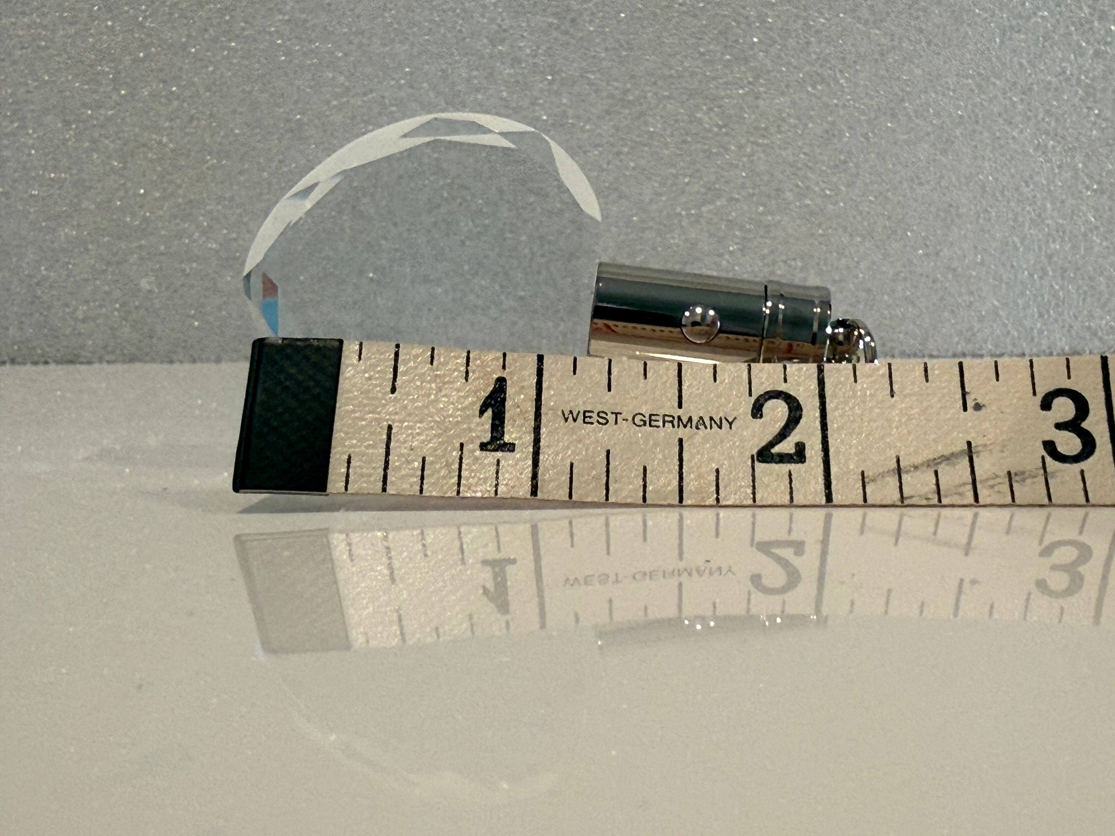 Custom 3D Crystal Keychain (LED Light Up)