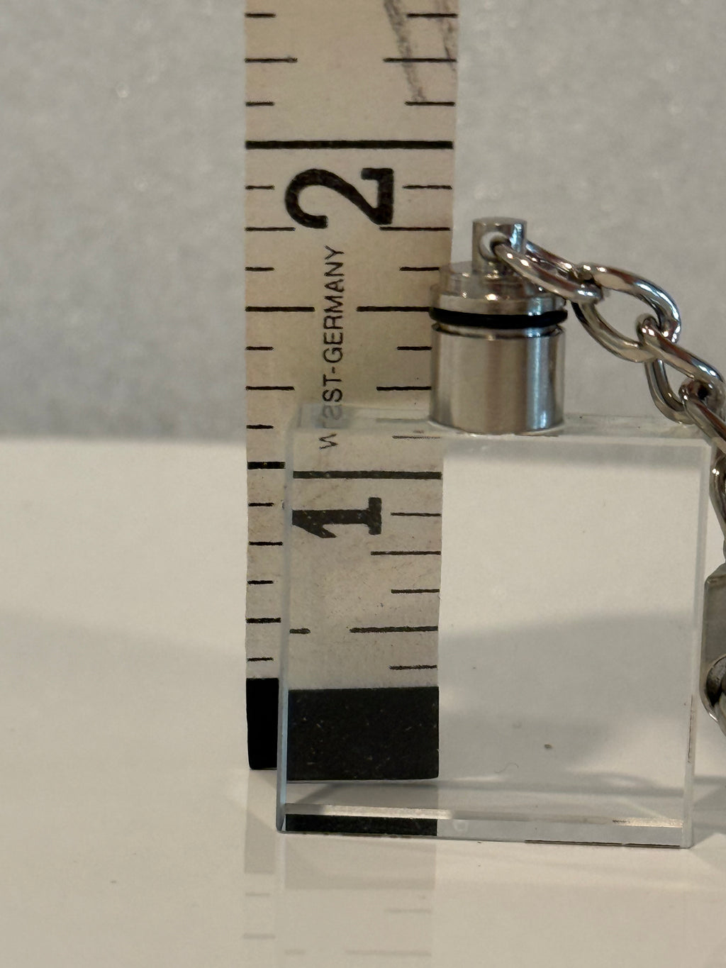 Custom 3D Crystal Keychain (LED Light Up)